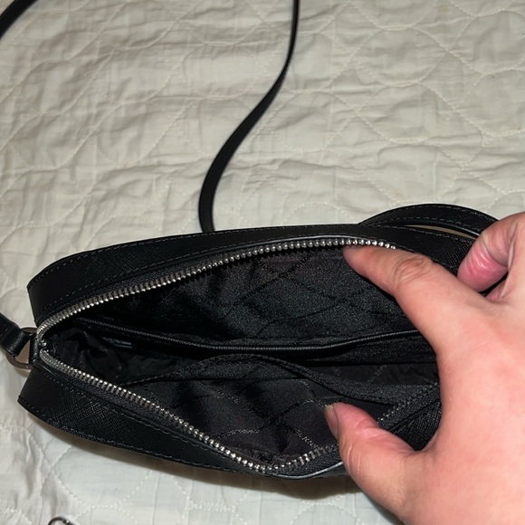 New without tags Michael Kors Jet Set Large Saffiano Leather bag - Picture 4 of 5